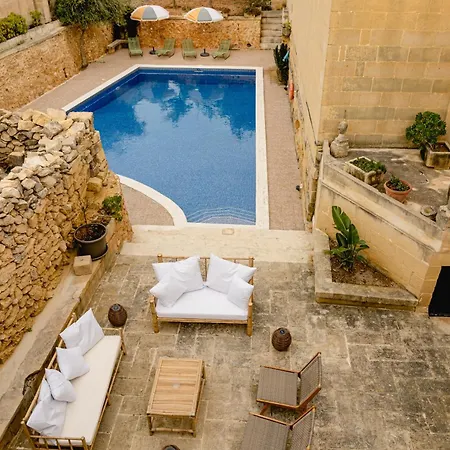 Villa Rustic Gozo With Private Pool & Garage *