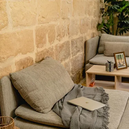 Rustic Gozo With Private Pool & Garage Villa *