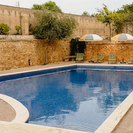 Rustic Gozo With Private Pool & Garage *