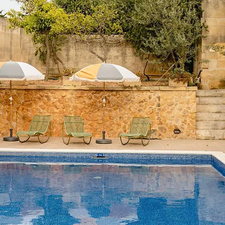 Villa Rustic Gozo With Private Pool & Garage Xewkija