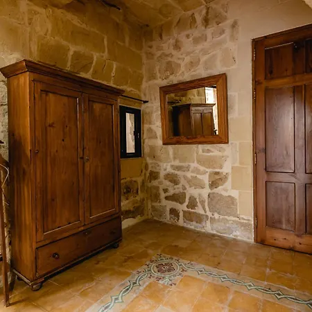 Villa Rustic Gozo With Private Pool & Garage Xewkija