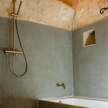 Villa Rustic Gozo With Private Pool & Garage *